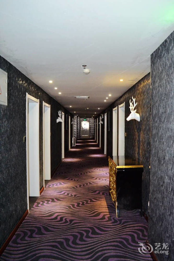 Victoria Hotel Лоян Экстерьер фото