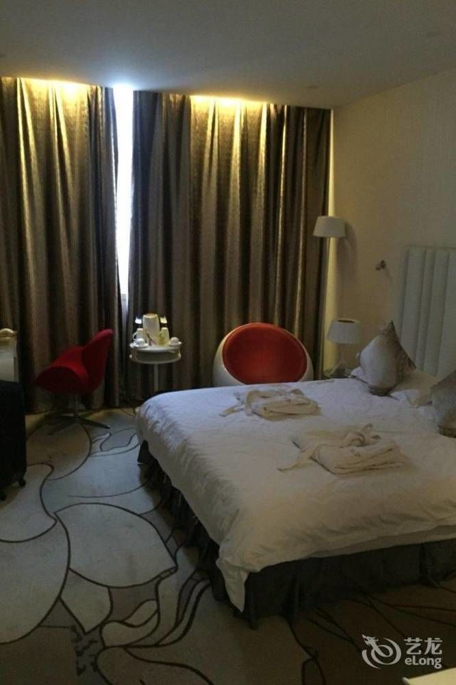 Victoria Hotel Лоян Экстерьер фото