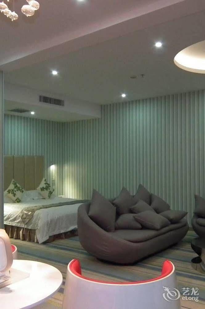 Victoria Hotel Лоян Экстерьер фото